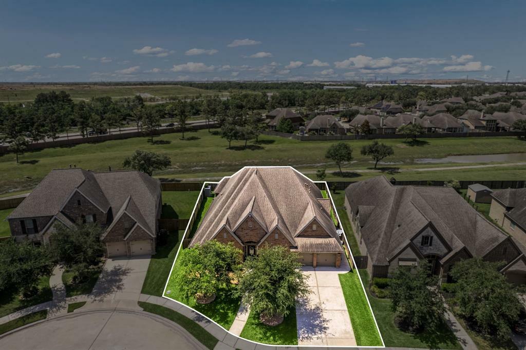 Property Photo: 13909 Morgan Bay Drive TX 77584