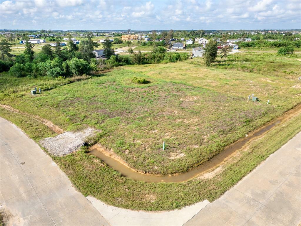 Property Photo: 505 Road 5739 TX 77327