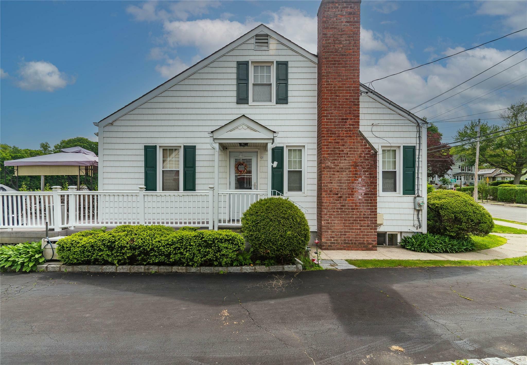 Property Photo: 964 Pemart Avenue NY 10566