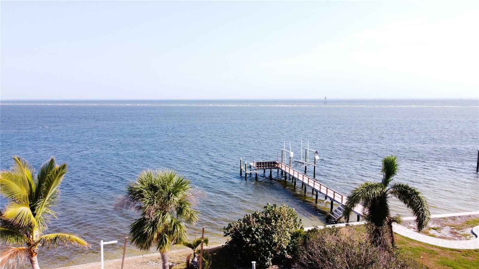 Property Photo: 1967 Brightwaters Boulevard NE FL 33704