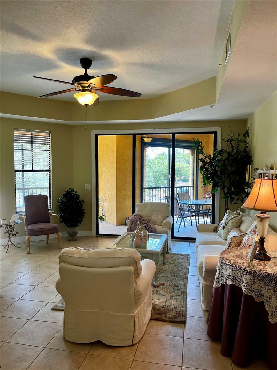 Property Photo: 96 Vivante Boulevard 9622 FL 33950
