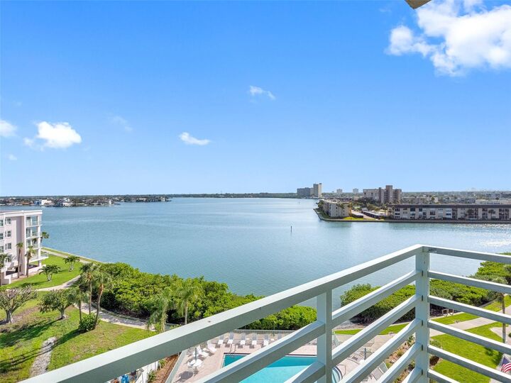 Property Photo:  7979 Sailboat Key Boulevard S 601  FL 33707 