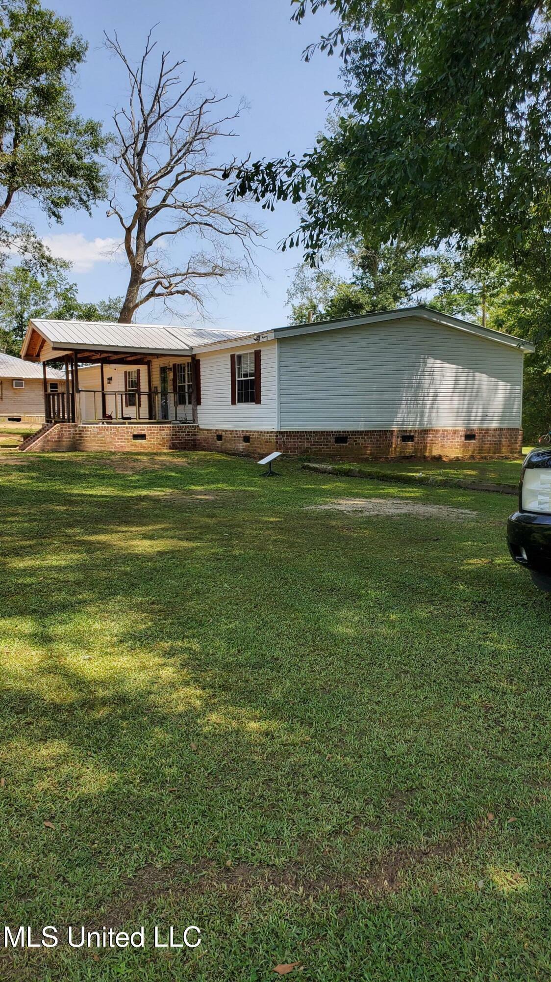 Property Photo: 7362 Ms-488 MS 39051