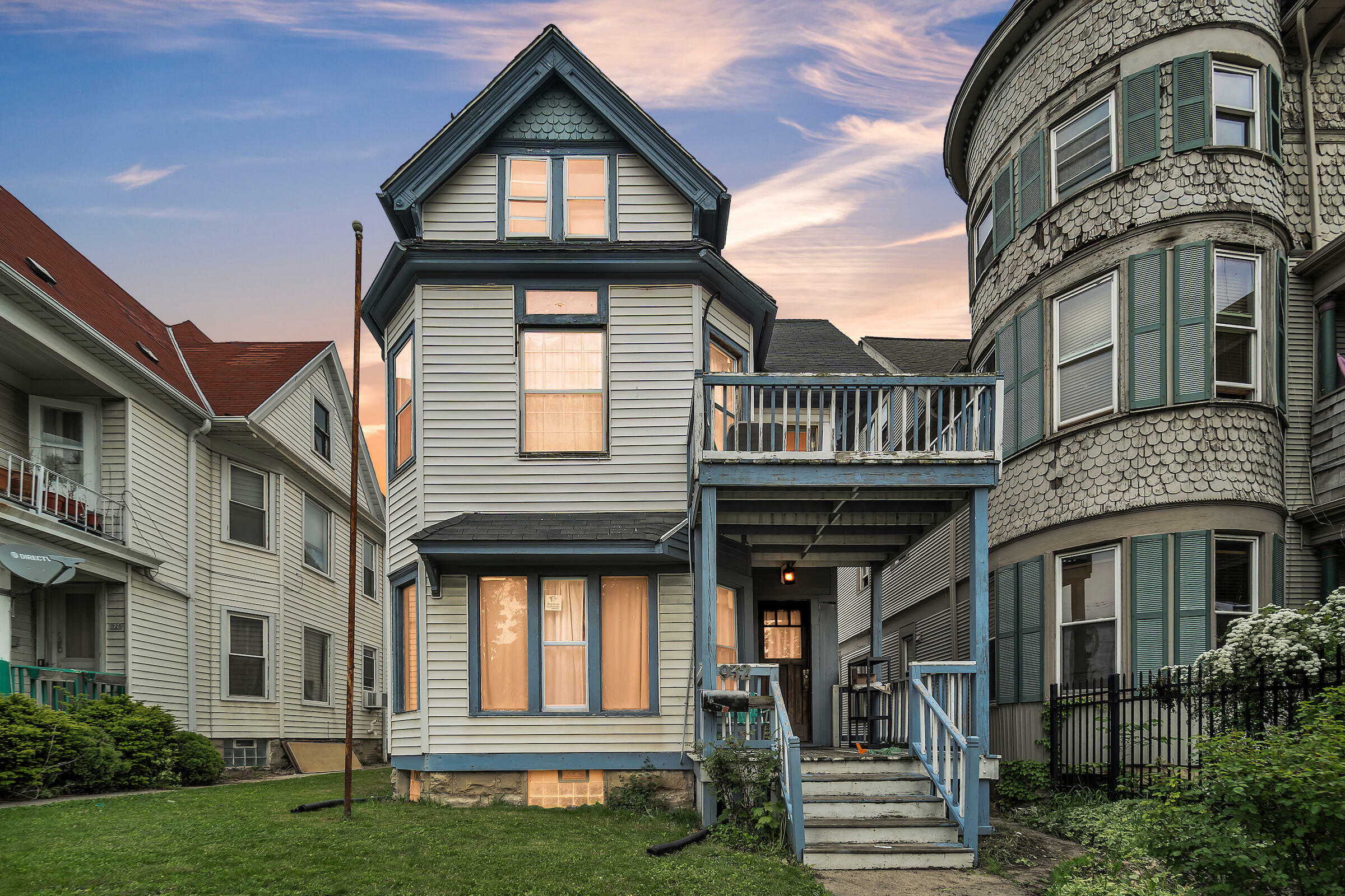 932 S Layton Blvd  Milwaukee WI 53215 photo