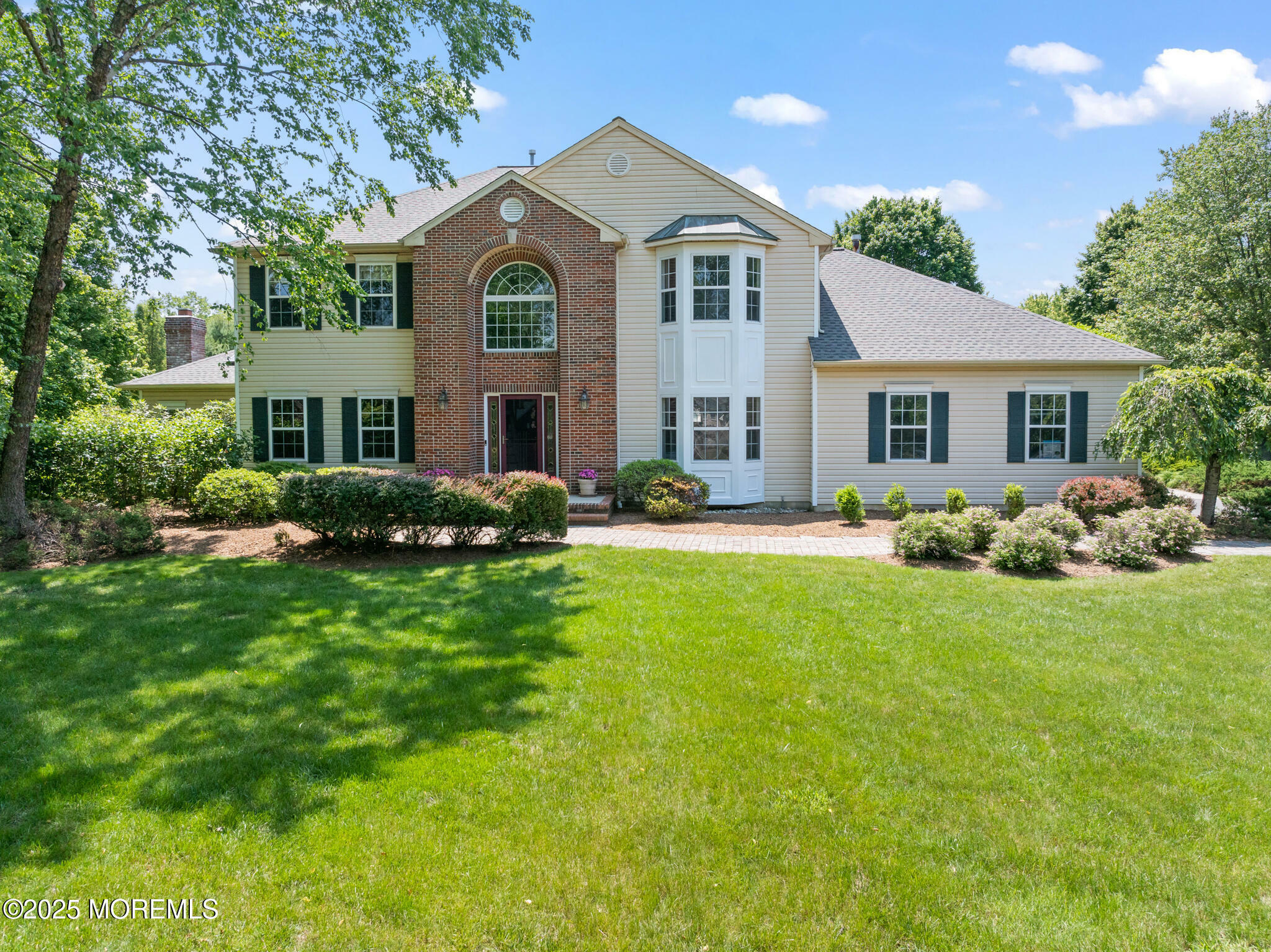 1 Yeger Drive  Upper Freehold NJ 08501 photo