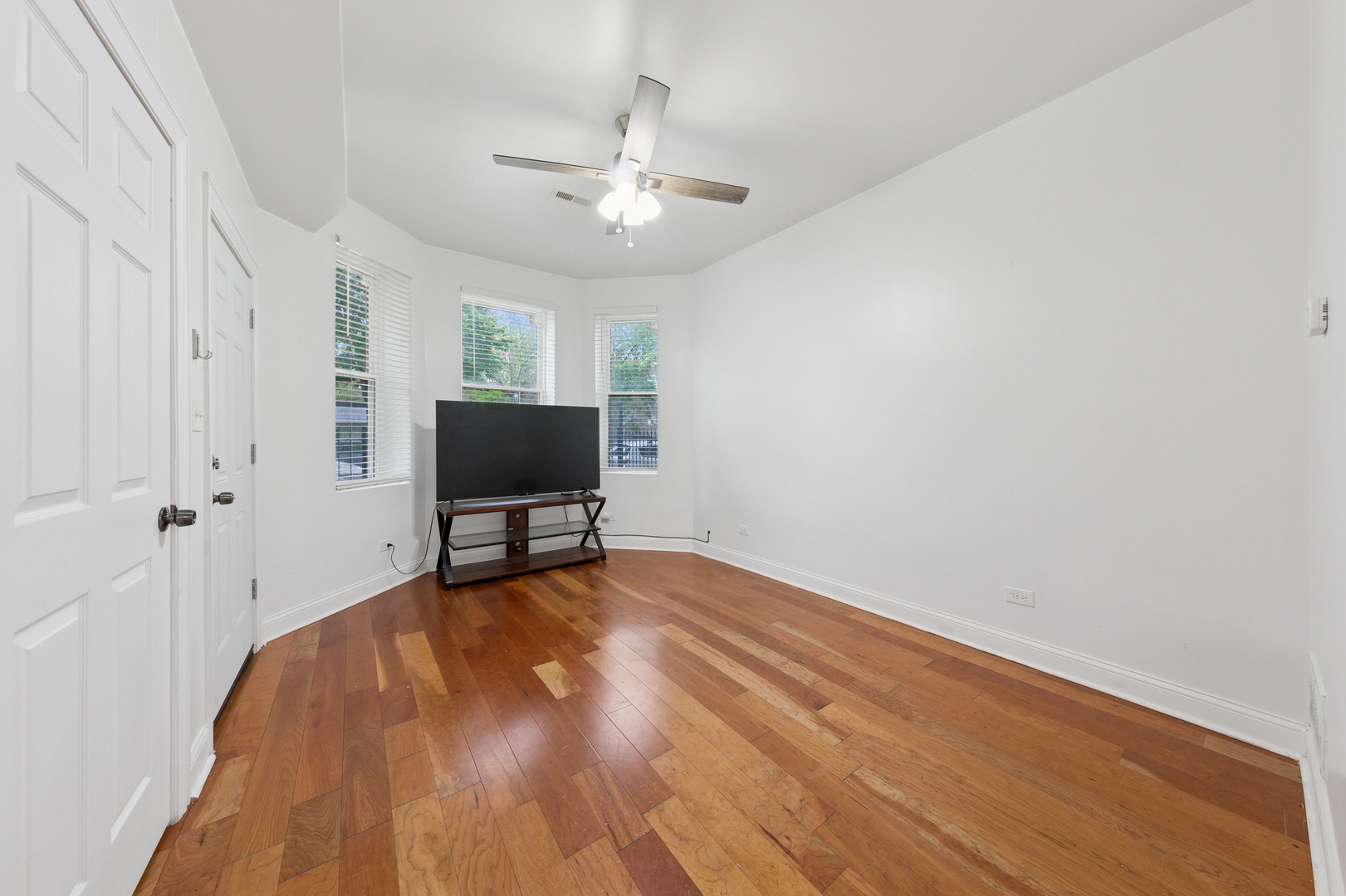 Property Photo: 1332 S Keeler Avenue IL 60623