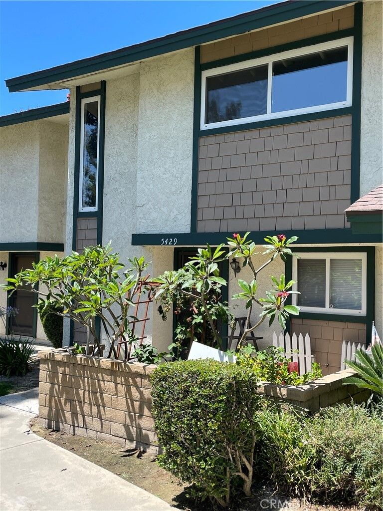 Property Photo: 5429 Mead Drive CA 90621