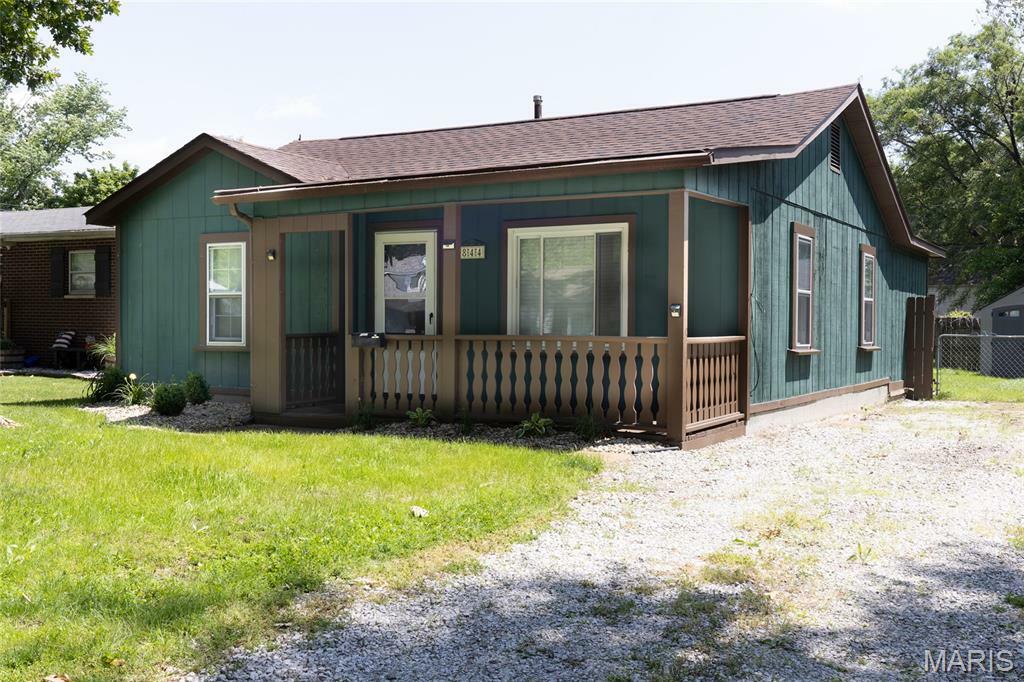 Property Photo: 844 Longfellow Avenue IL 62095