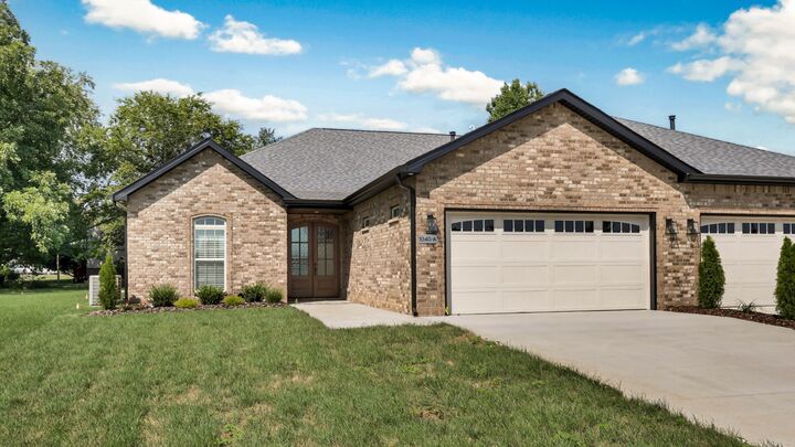 1040 Veridian Drive Unit 18A  Clarksville TN 37043 photo
