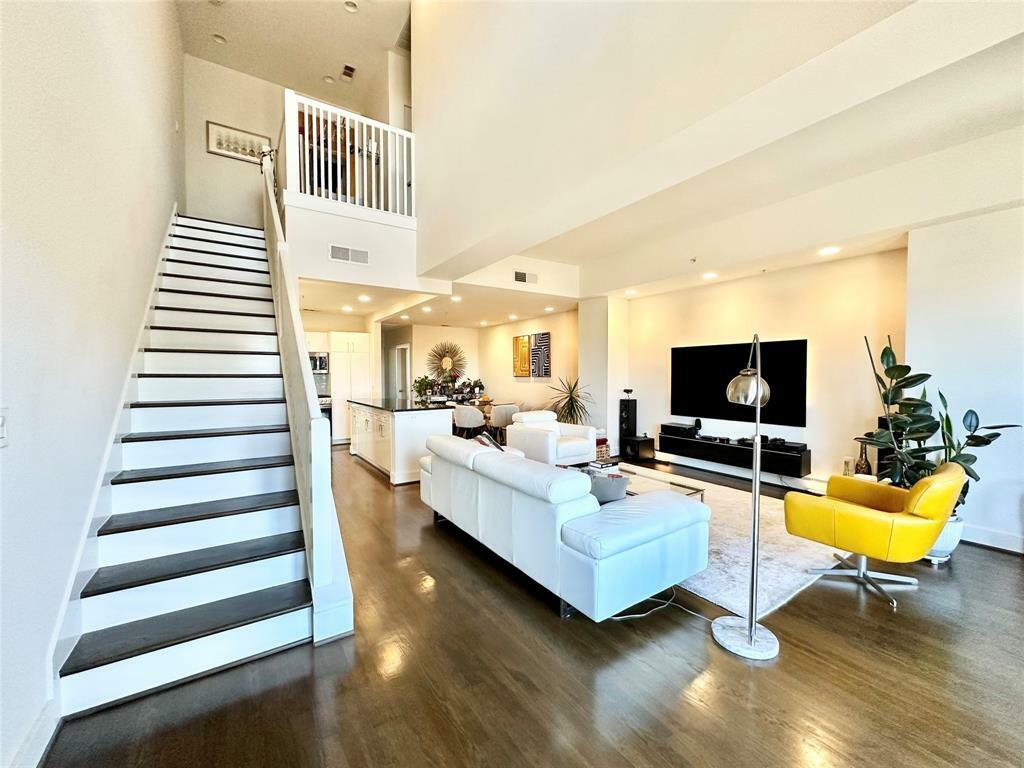 Property Photo: 5055 Addison Circle 726 TX 75001