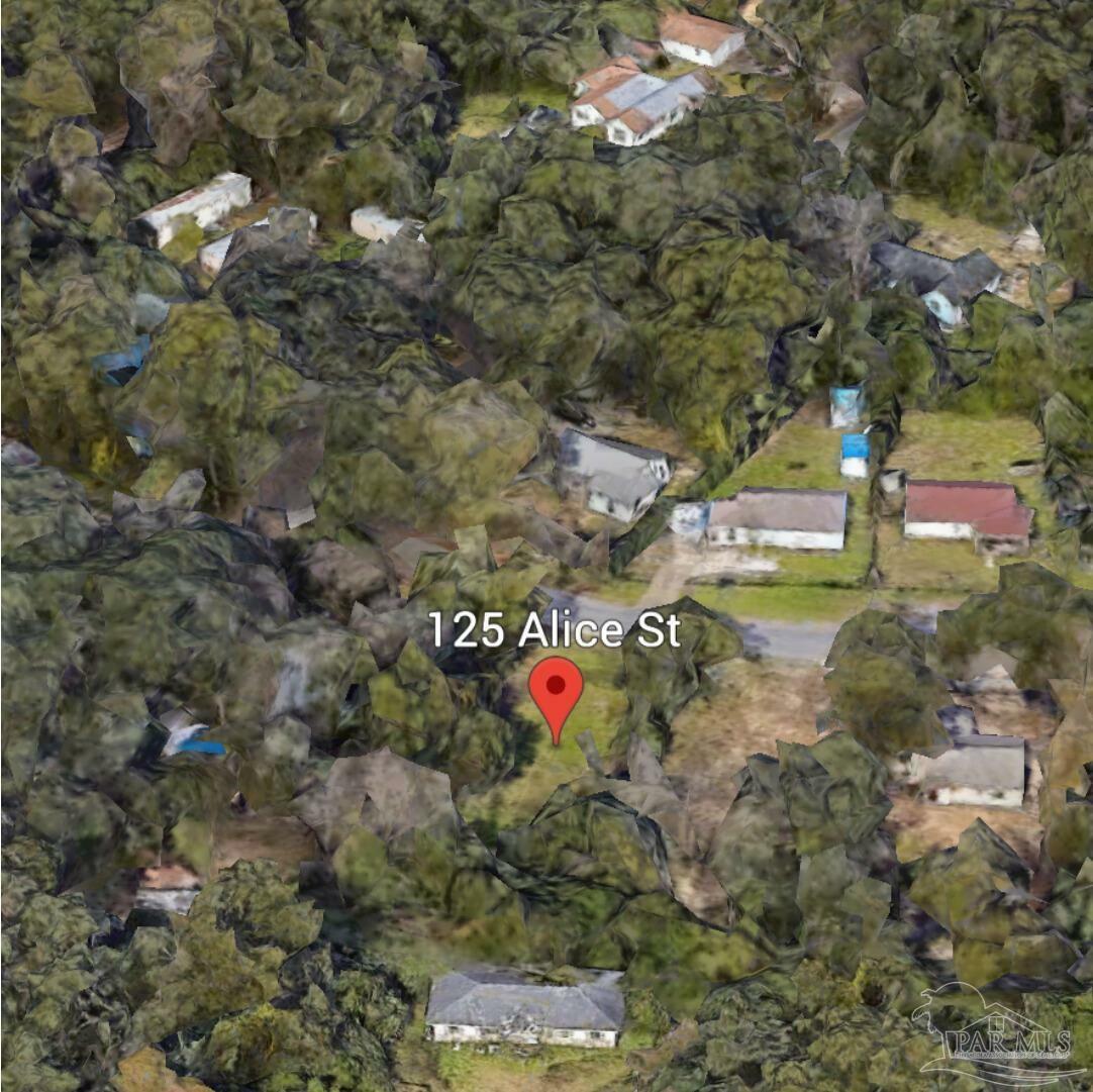 Property Photo: 125 Alice St FL 32505