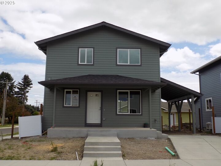 2705 SE Junebug St  Corvallis OR 97333 photo