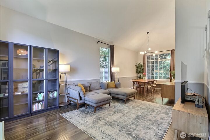Property Photo: 12821 SE 221st Place WA 98031