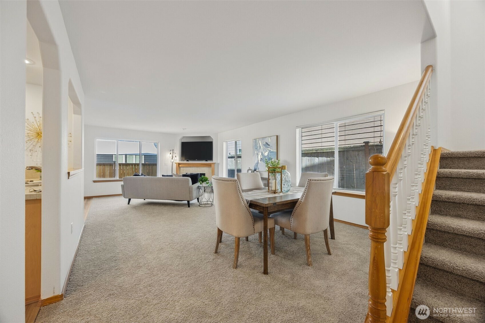 Property Photo: 26151 242nd Court SE WA 98038
