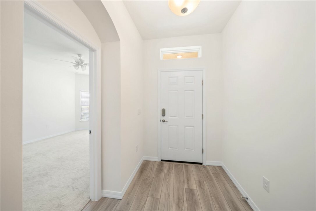 Property Photo: 8342 Laguna Circle FL 32976