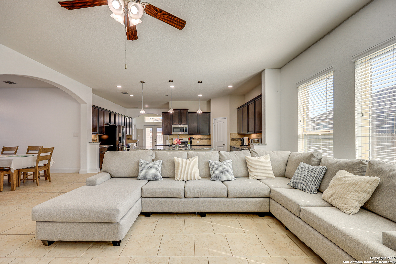 Property Photo: 13929 Bellows Path TX 78253