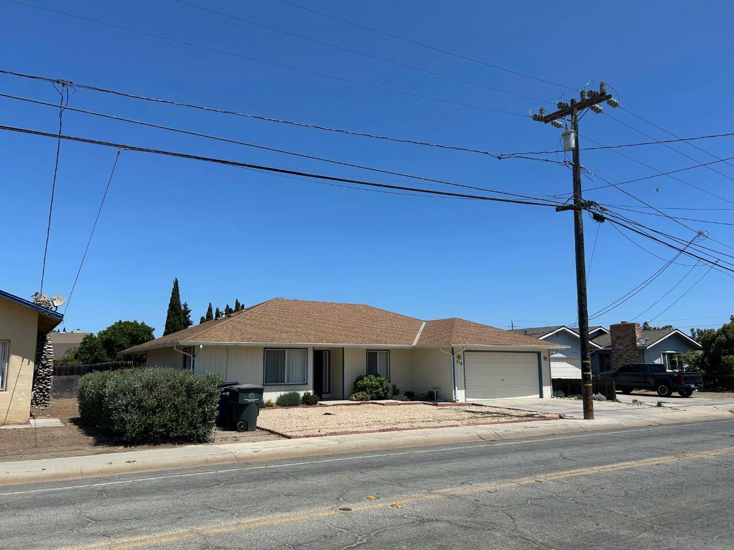 614 Apple Avenue  Greenfield CA 93927 photo