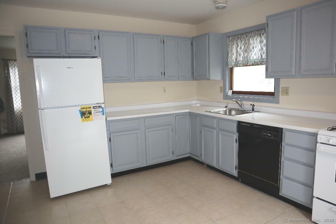Property Photo: 155 Jackson Street CT 06401