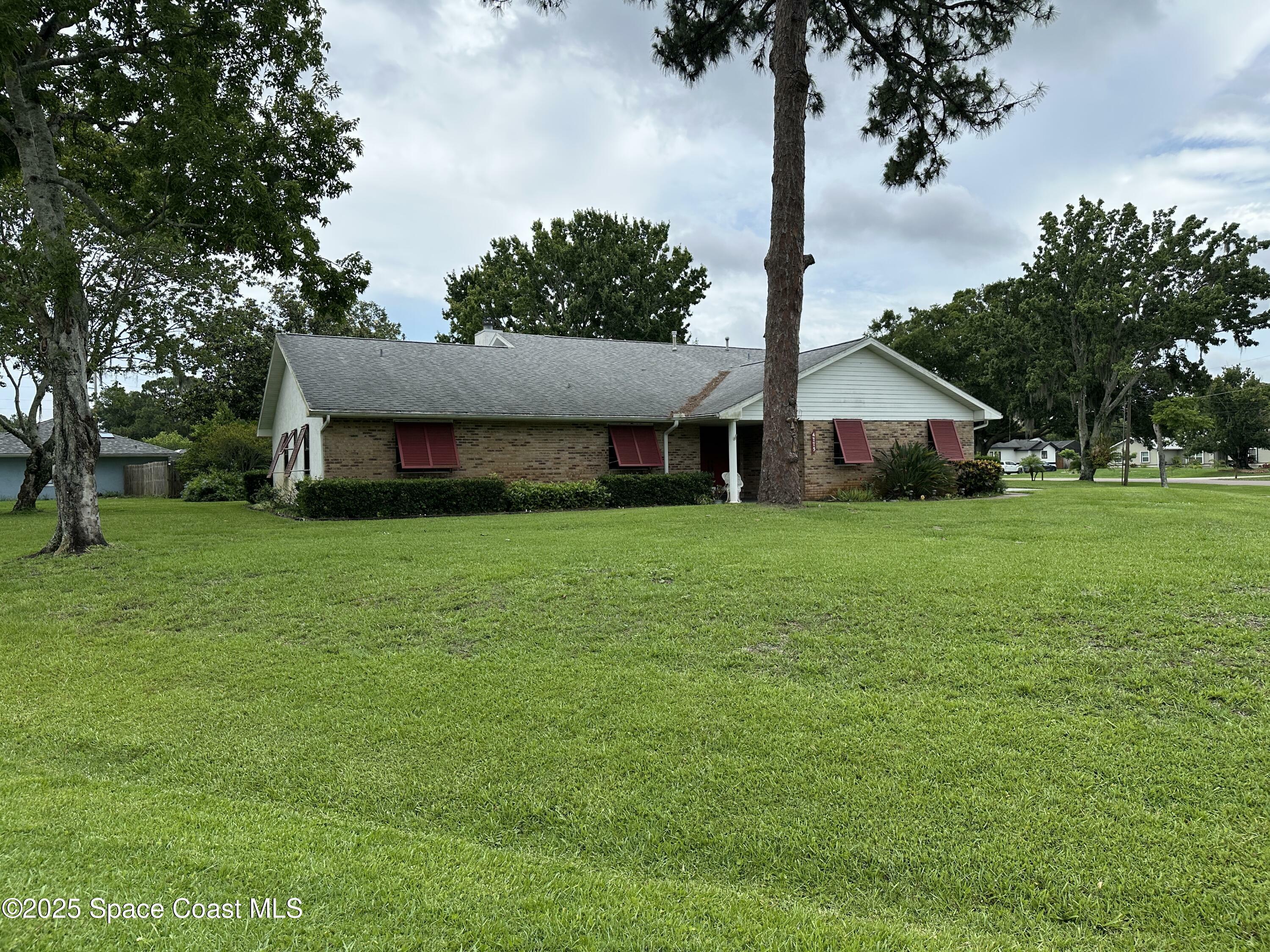 Property Photo: 4775 Cathedral Way FL 32780