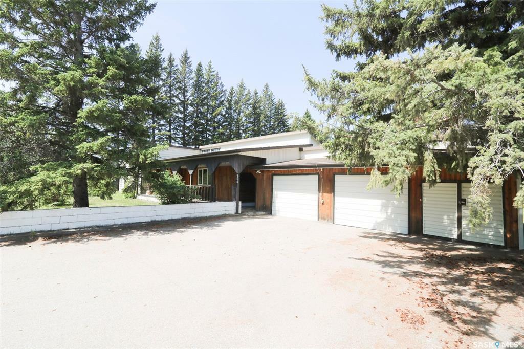 Property Photo: 206 Cumming Street SK S0A 3V0