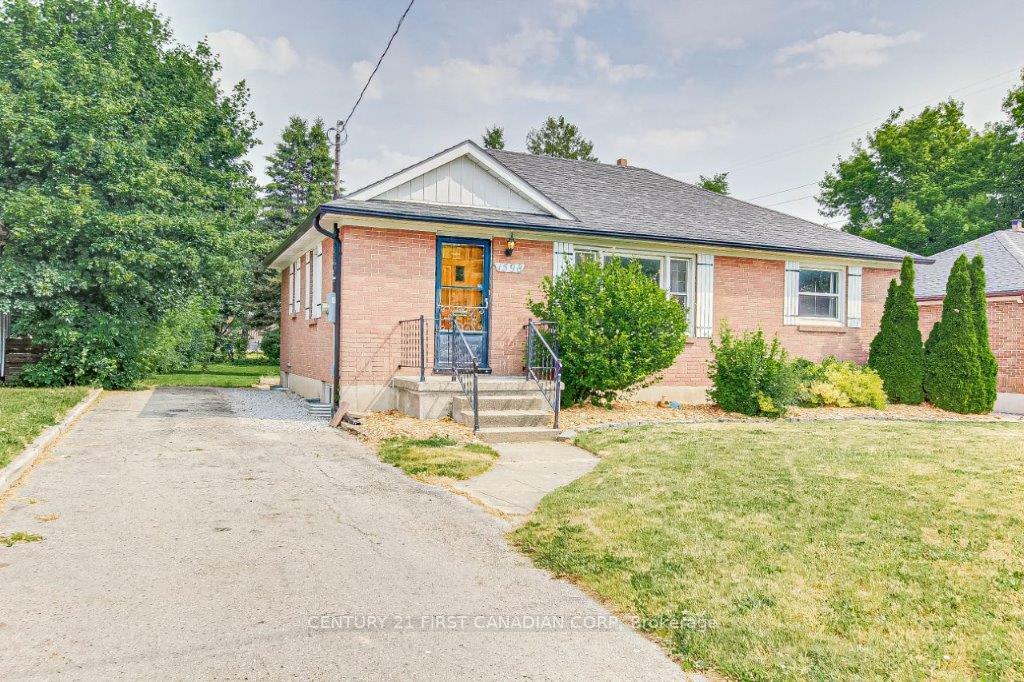 Property Photo: 1598 Hansuld Street ON N5V 1Y5
