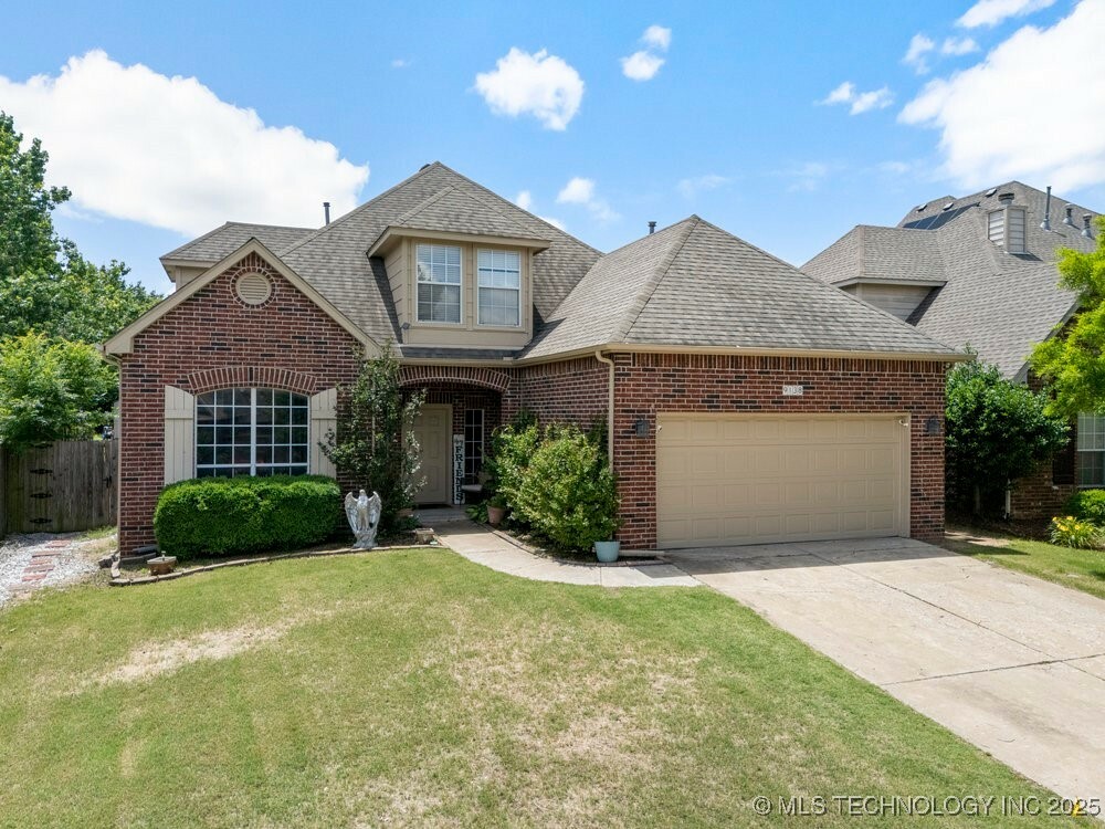 Property Photo: 9138 E 77th Street OK 74133
