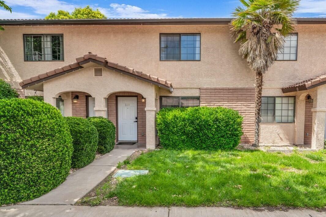 2158 W 70 S  Hurricane UT 84737 photo