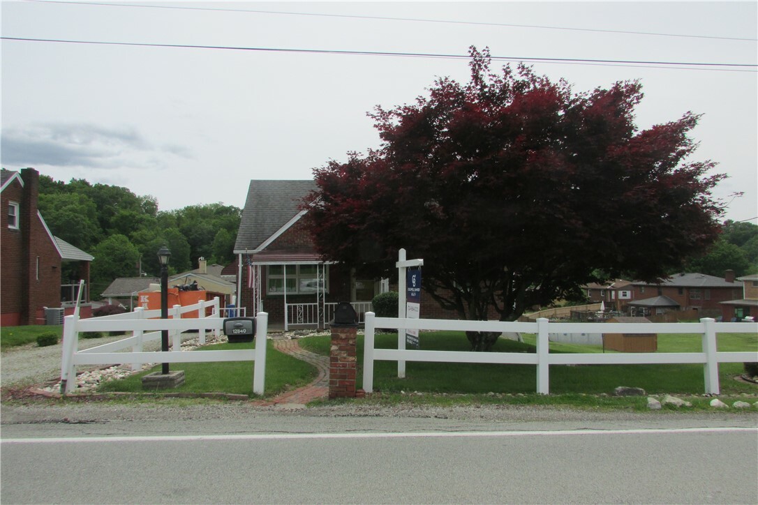 Property Photo: 12840 Lincoln Way PA 15642