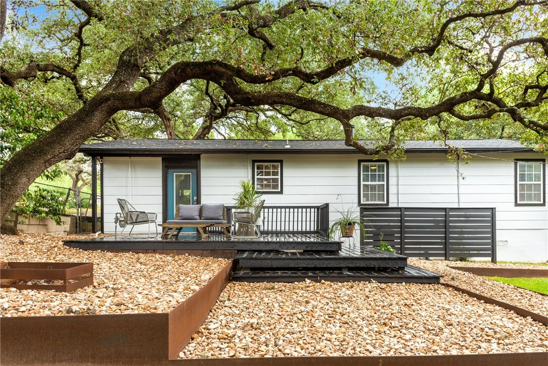 Property Photo: 605 Orland Boulevard TX 78745