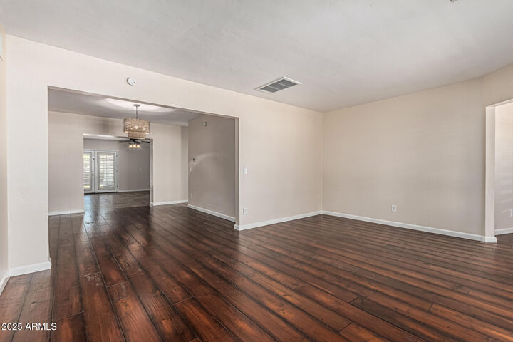 Property Photo: 2807 N 8th Avenue AZ 85007
