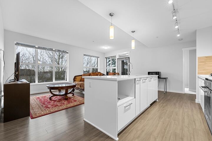 Property Photo: 9551 Alexandra Road 333 BC V6X 0S6