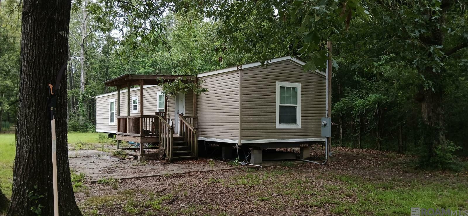 Property Photo: 24225,24229 Loblolly Ln LA 70726