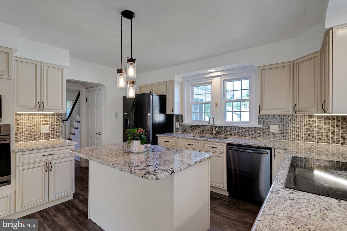 Property Photo: 1375 Allentown Road PA 19446