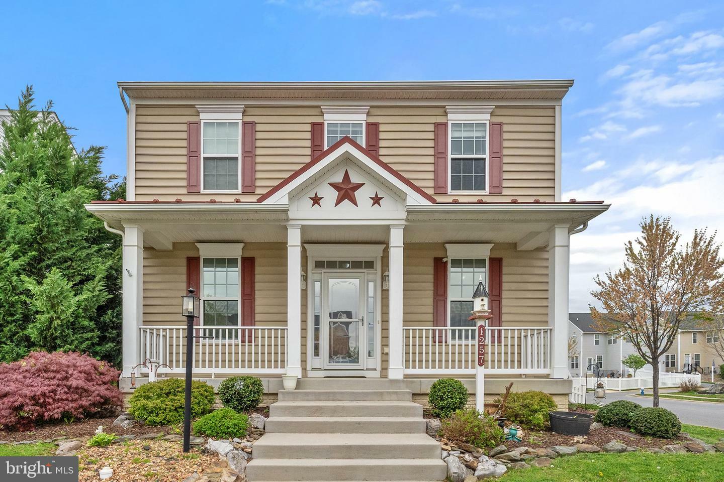 Property Photo: 1257 N Fairfax Boulevard WV 25438