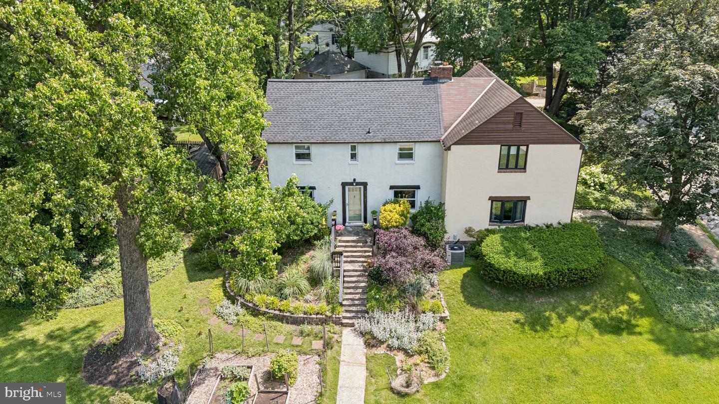 Property Photo: 5721 Greenspring Avenue MD 21209