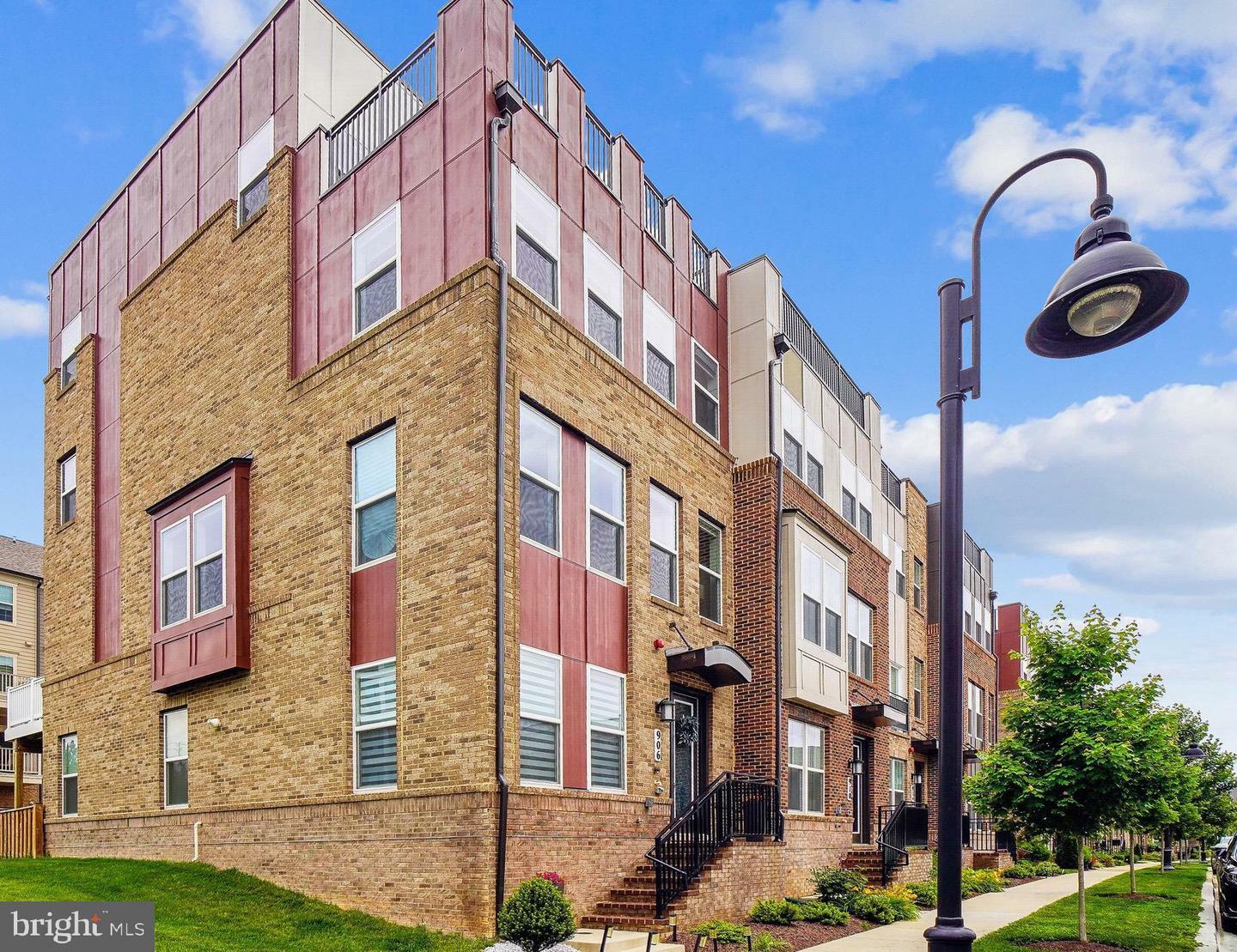 Property Photo: 906 Vermeer Avenue MD 20878