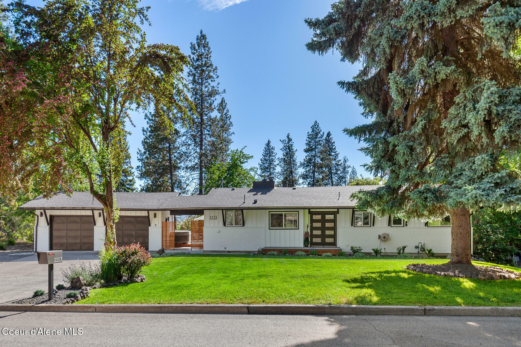 Property Photo: 1113 N Lambert Ln ID 83814