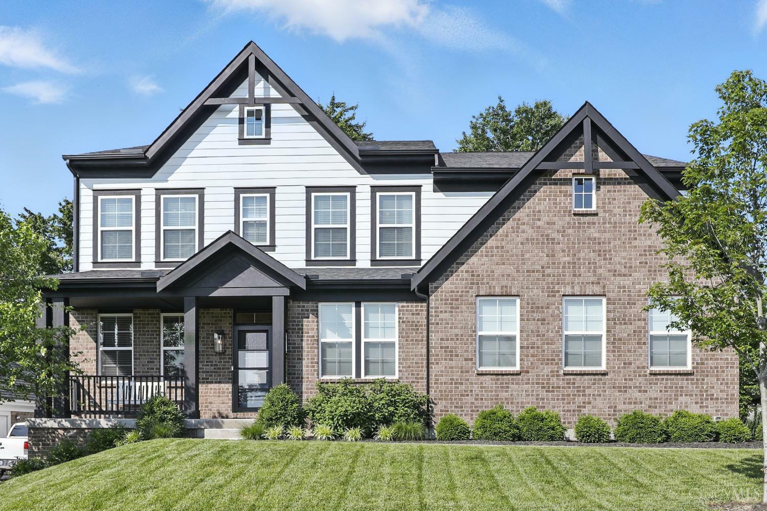Property Photo: 4777 Roses Run OH 45103