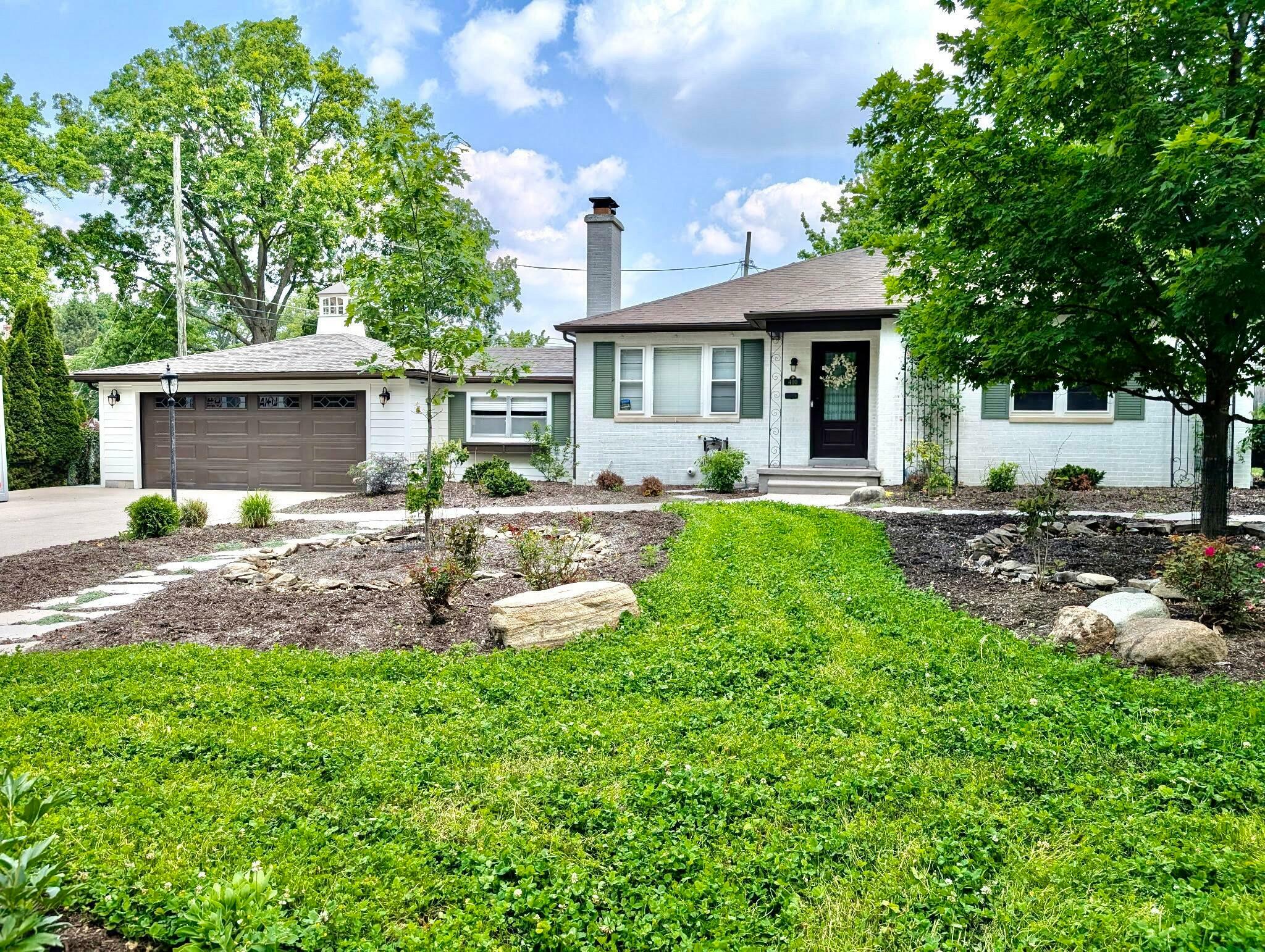 Property Photo:  410 Acton Road  OH 43214 