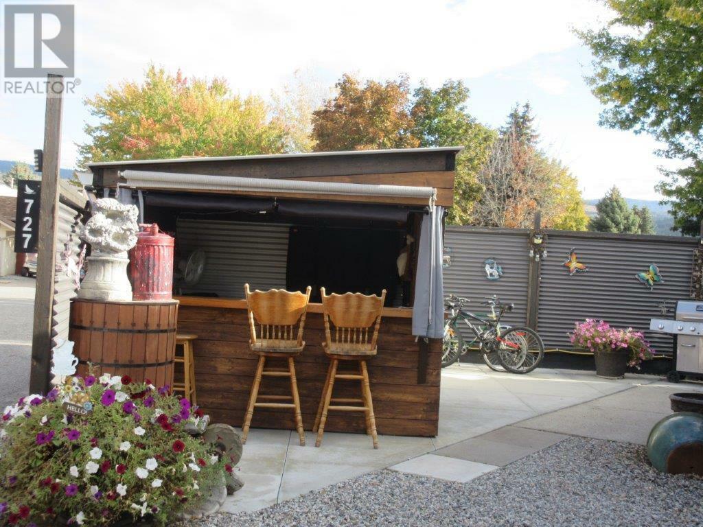 Property Photo: 415 Commonwealth Road 727 BC V4V 1P4
