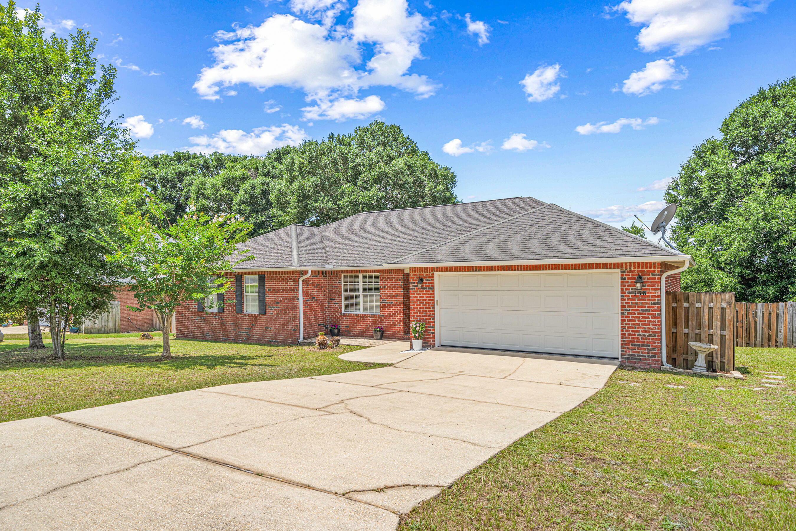 Property Photo: 138 Conquest Avenue FL 32536