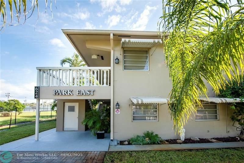 624 NE 10th Ave 3  Fort Lauderdale FL 33304 photo