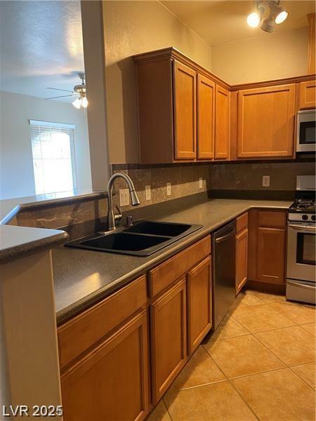 Property Photo: 6695 Caporetto Lane 201 NV 89084