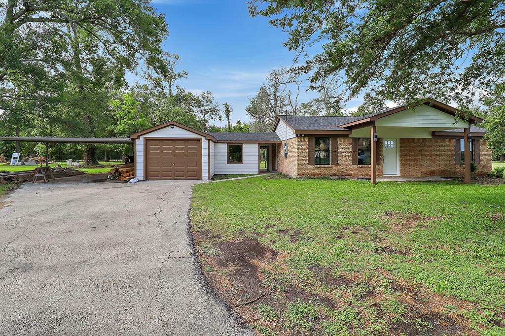 Property Photo:  312 Pine Forest Drive  TX 77532 