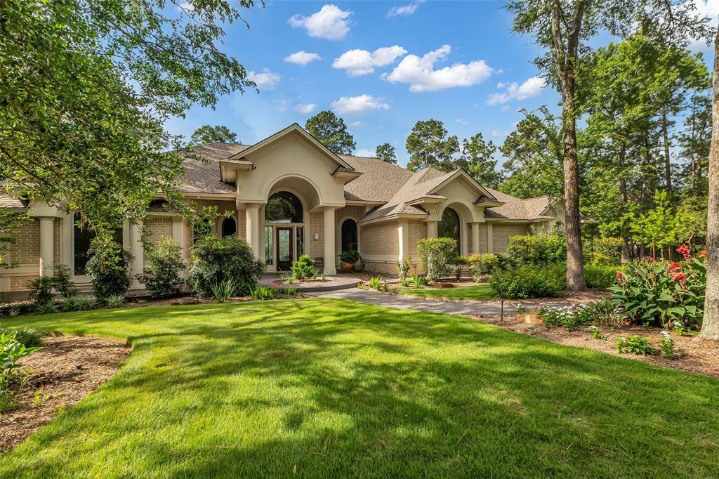 Property Photo: 11 Bracebridge Drive TX 77382