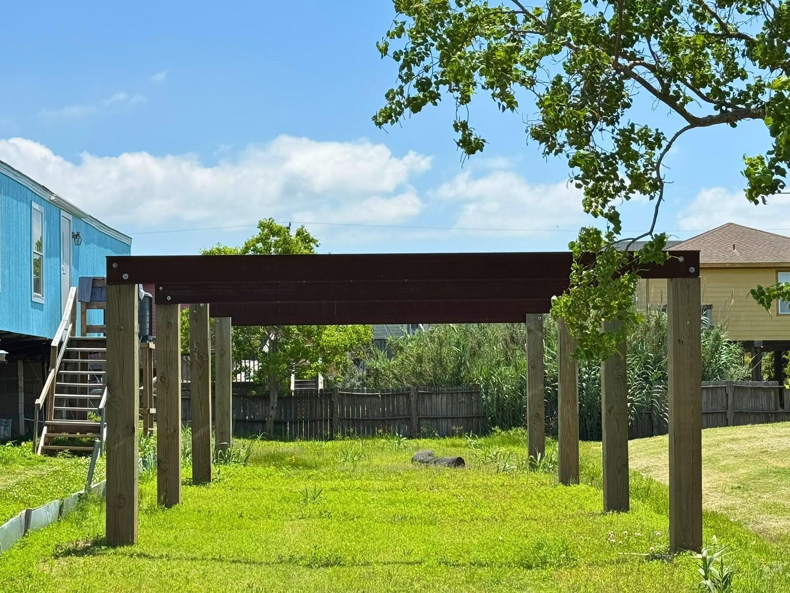Property Photo:  921 13th Street  TX 77539 