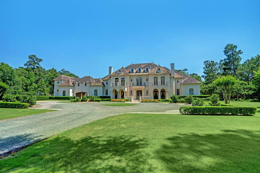 Property Photo: 36 Saddlebrook Court TX 77375