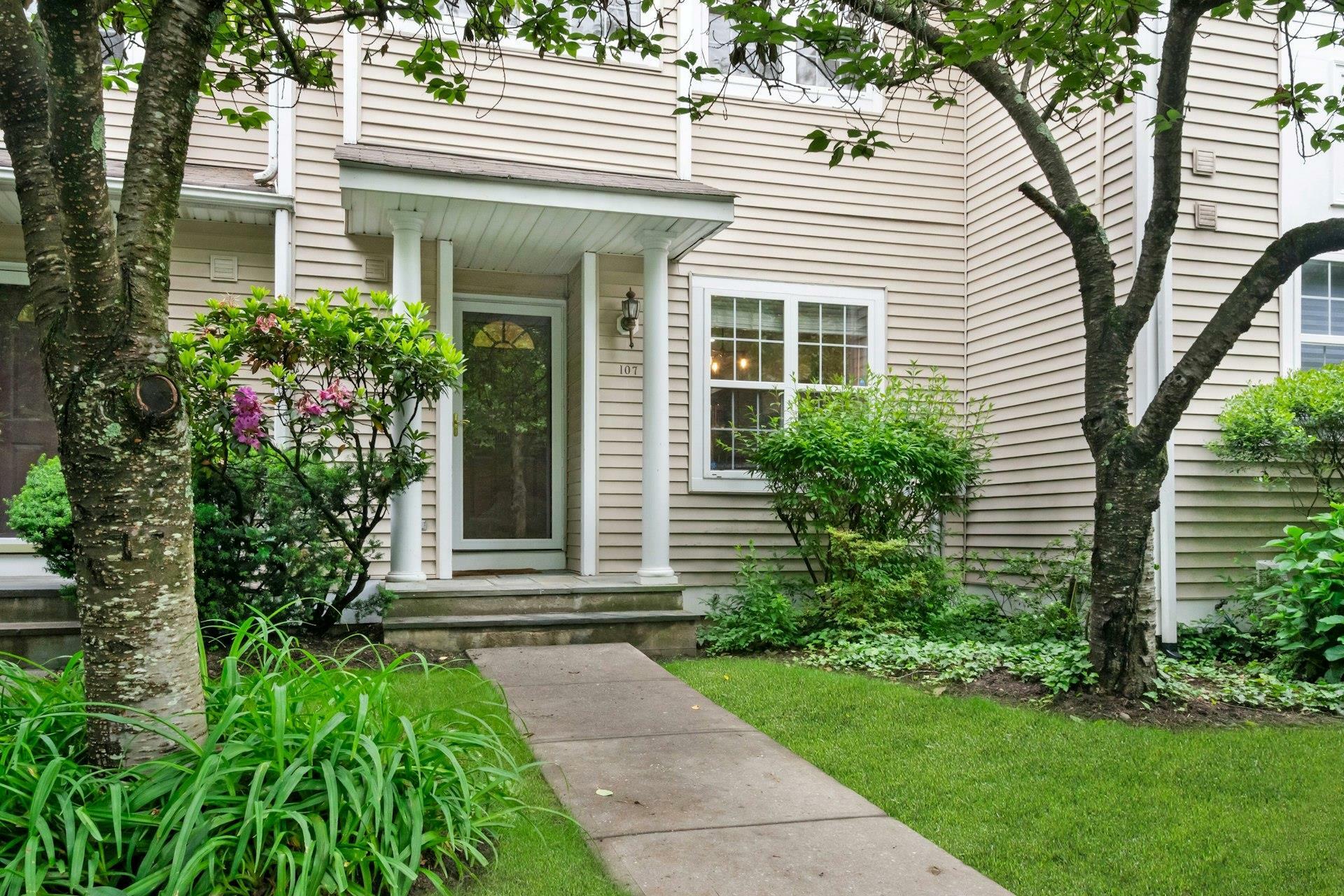 Property Photo: 107 Glenwood Drive NY 10510