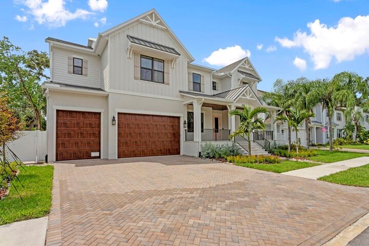 Property Photo:  4208 W Vasconia Street  FL 33629 
