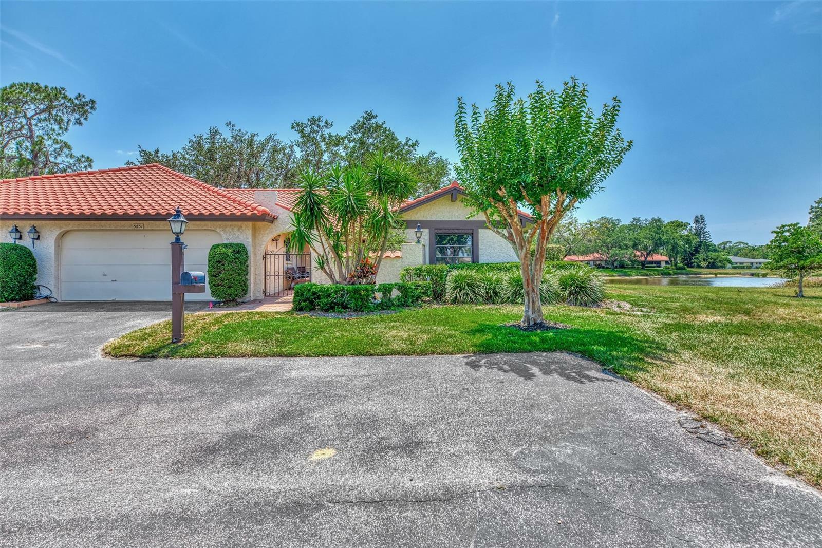 Property Photo: 5651 Golf Pointe Drive 5651 FL 34243